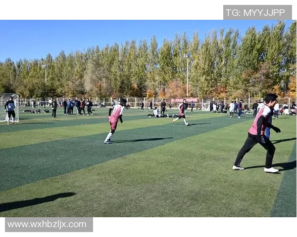 诚邀您参加精彩纷呈的足球比赛，共同见证激情与友谊的碰撞